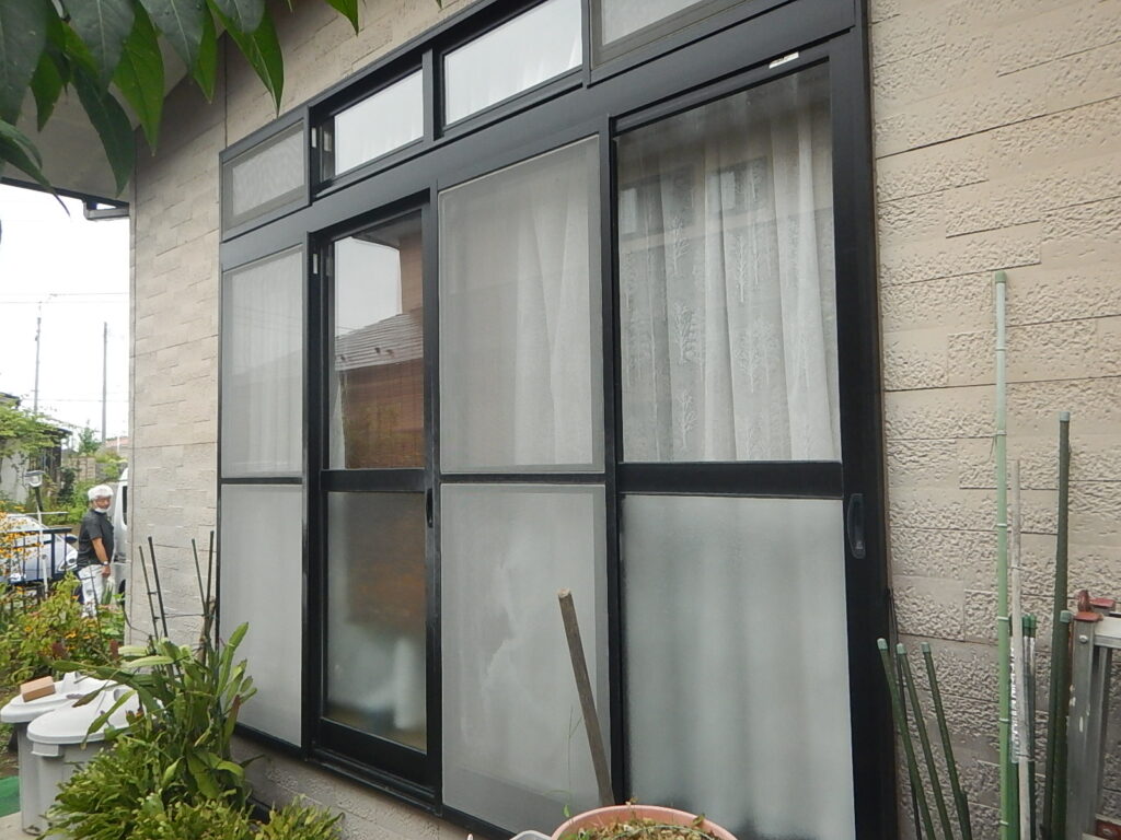 施工前<br />
増築部分の外壁サイディング