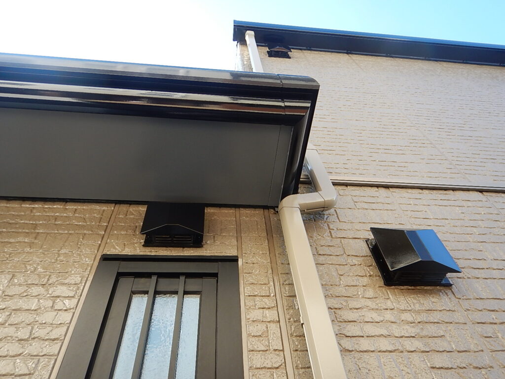 施工完了<br />
母屋外壁サイディング